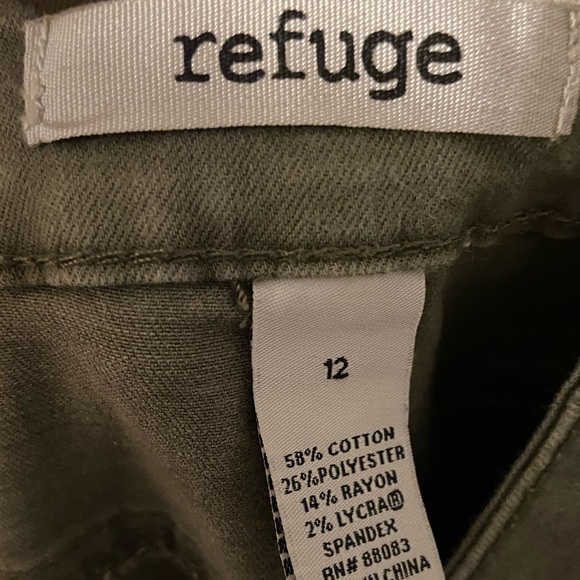 SOLD - Picture 3 of 3